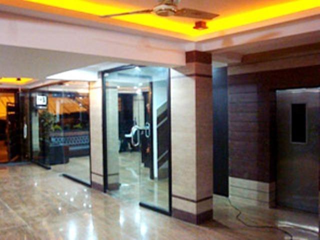 Hiland Inn Kolkata Exterior photo